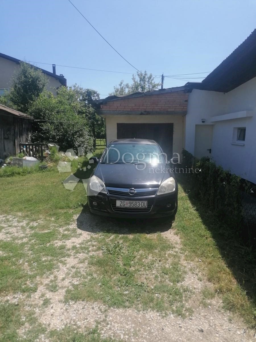Terreno Dugo Selo - Istok, Dugo Selo, Savska ulica, 1.206m2