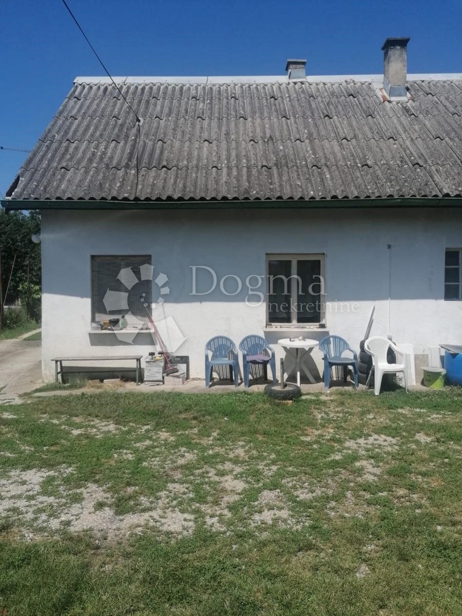 Terreno Dugo Selo - Istok, Dugo Selo, Savska ulica, 1.206m2