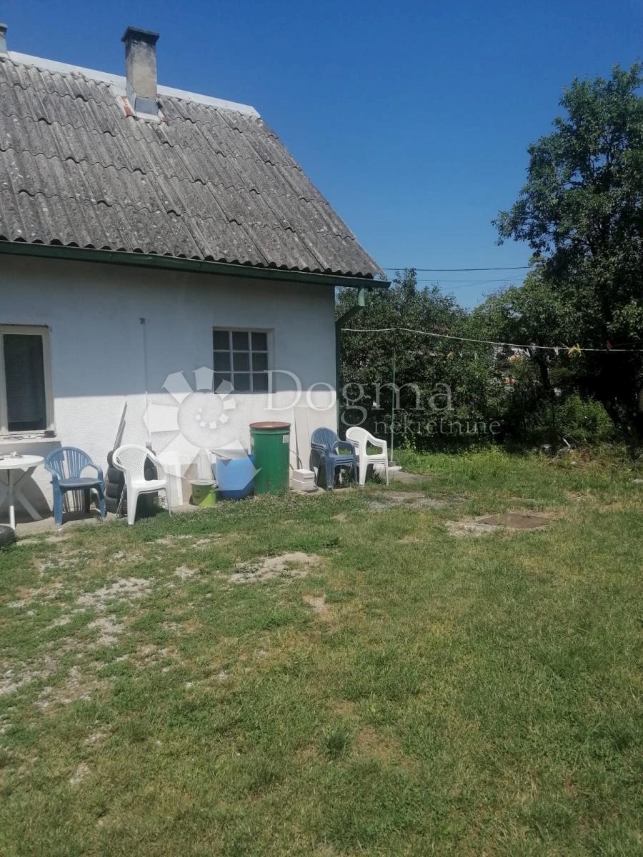 Terreno Dugo Selo - Istok, Dugo Selo, Savska ulica, 1.206m2