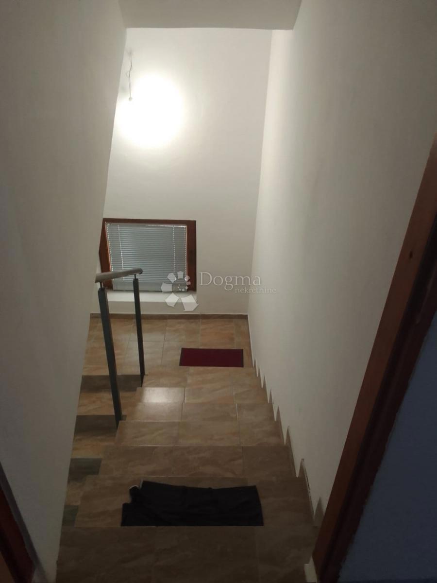 Casa Topusko, 300m2
