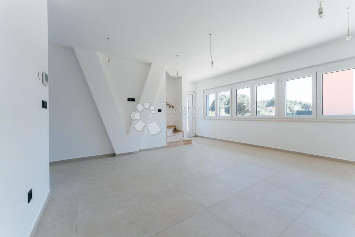 Allogio Petrčane, Zadar - Okolica, 183,06m2