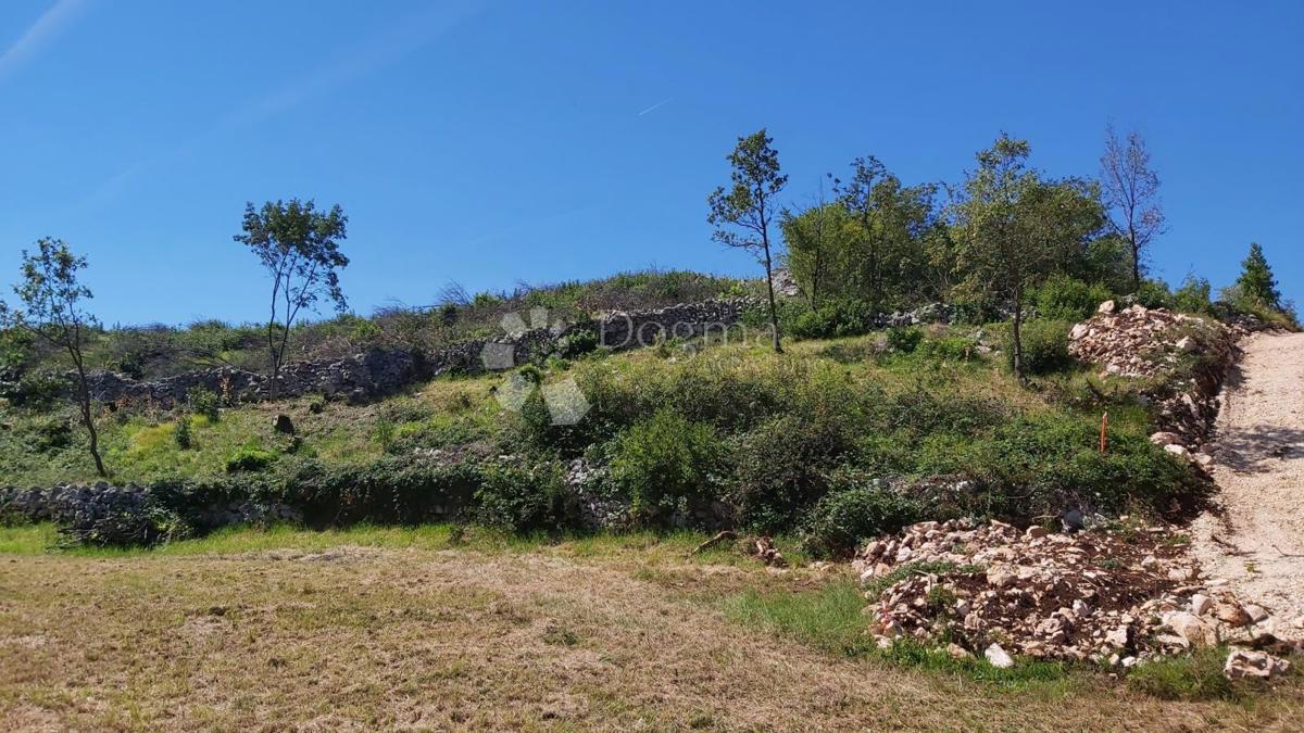 Terreno Plomin, Kršan, 674m2