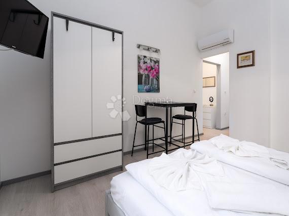 Allogio Centar, Rijeka, 70m2
