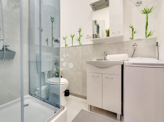 Allogio Centar, Rijeka, 70m2