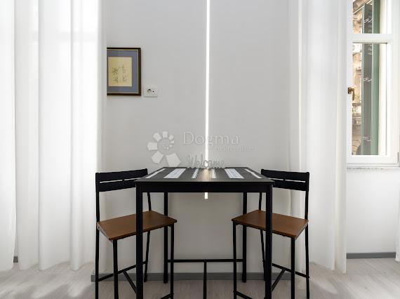 Allogio Centar, Rijeka, 70m2
