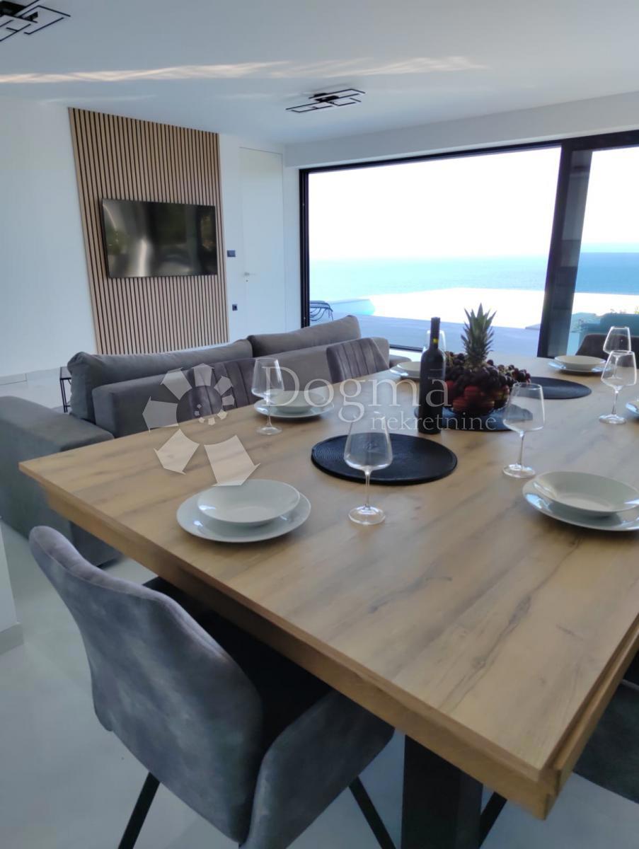 Casa Medveja, Opatija, 93m2