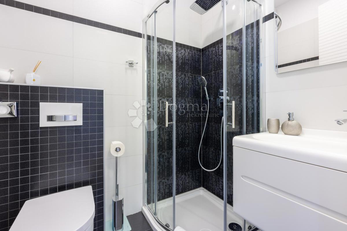 Casa Crikvenica, 300m2