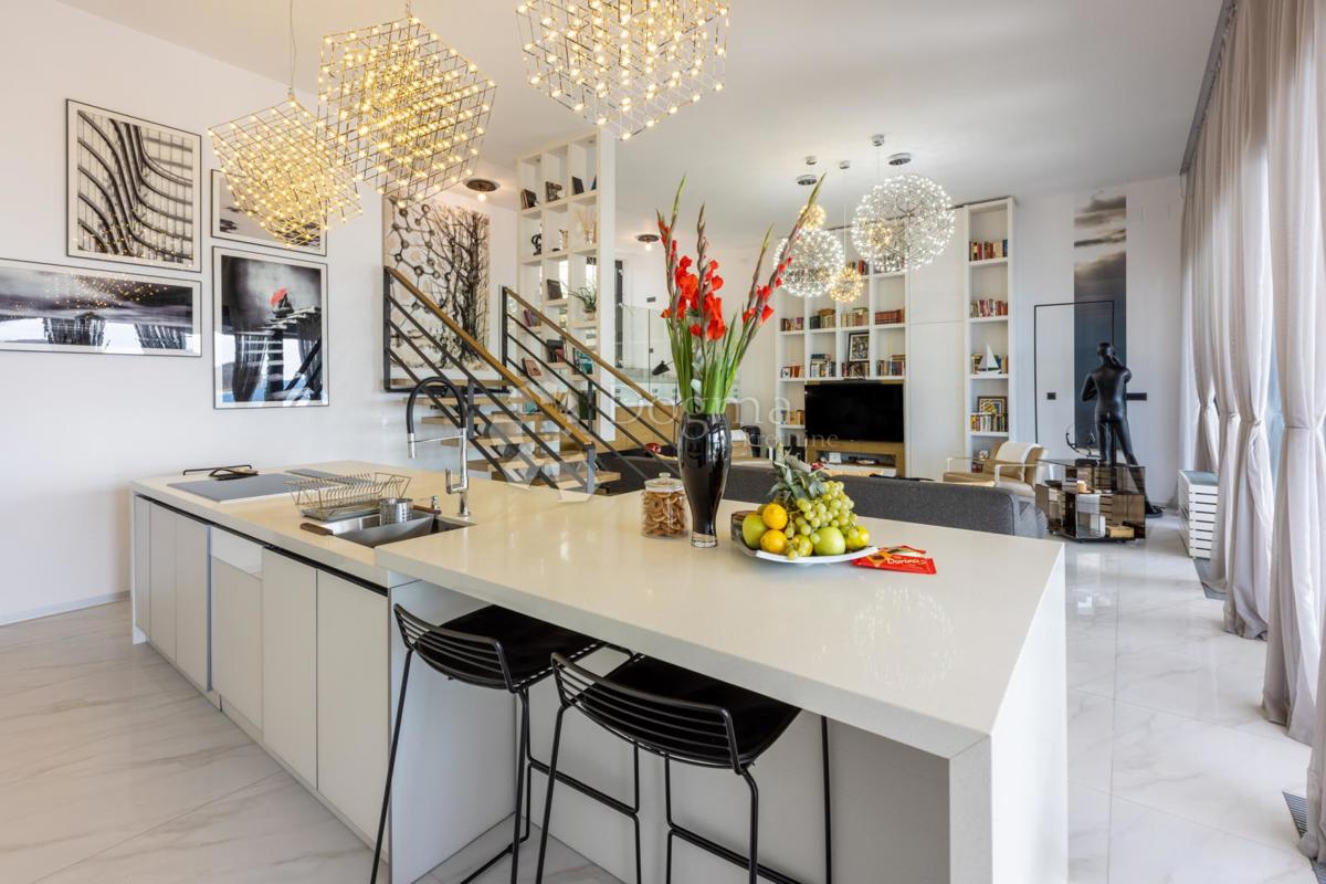 Casa Crikvenica, 300m2