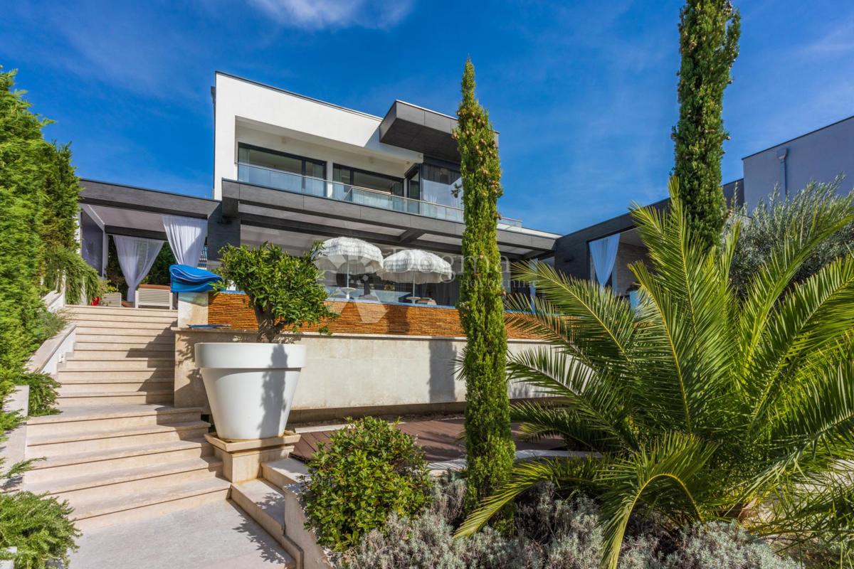 Casa Crikvenica, 300m2