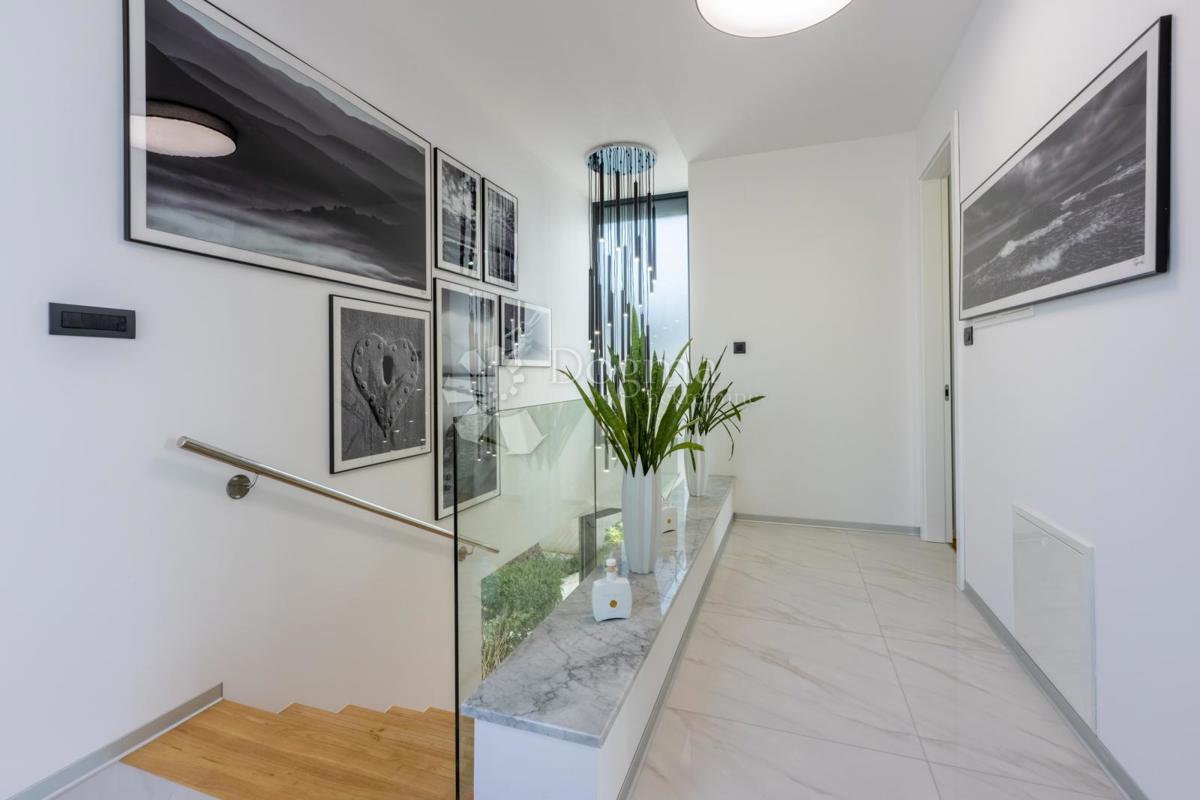 Casa Crikvenica, 300m2