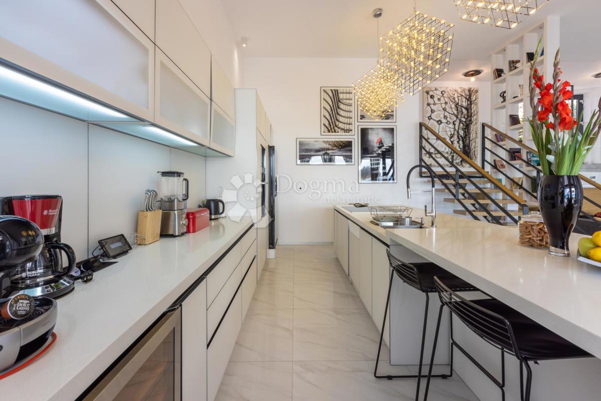 Casa Crikvenica, 300m2