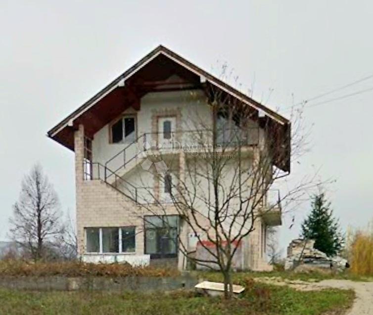 Casa Slunj, 230m2