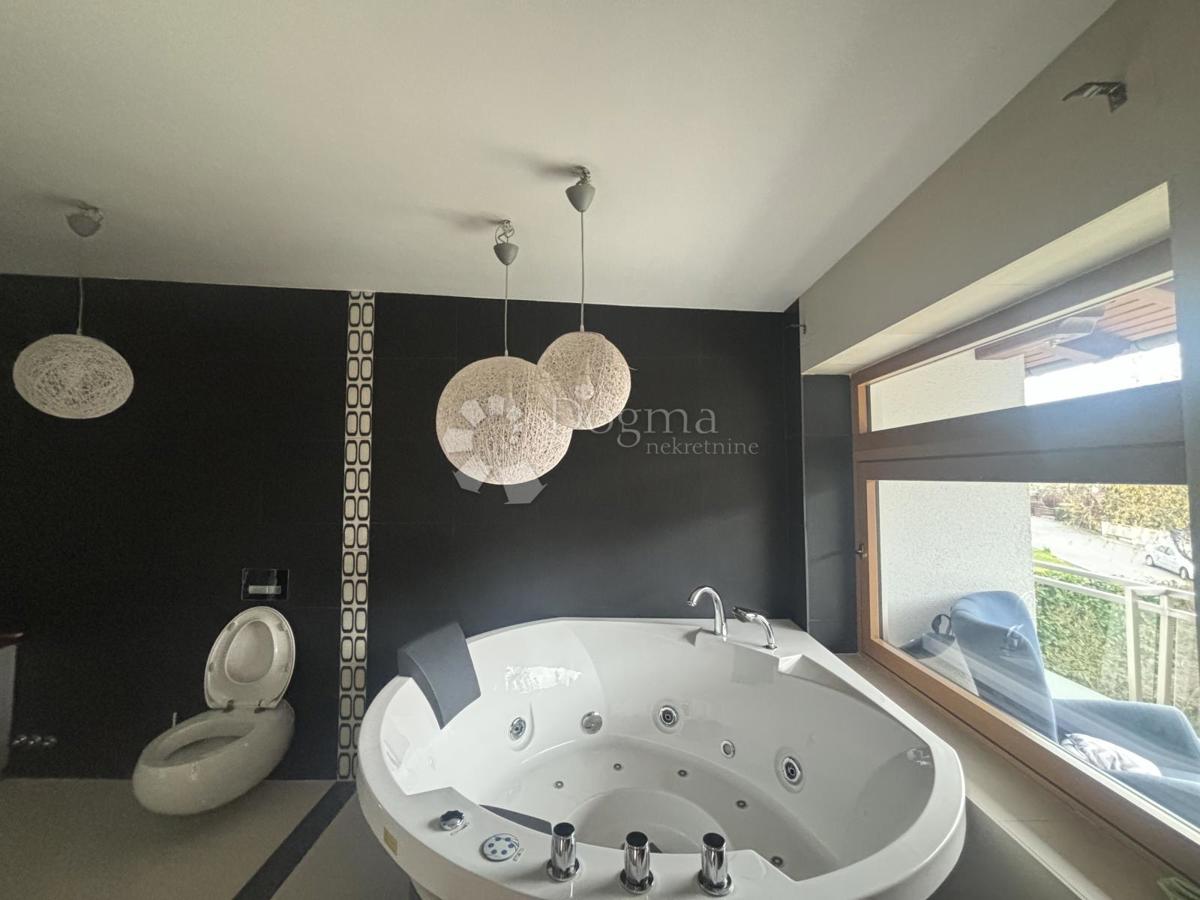 Casa Lug Samoborski, Samobor - Okolica, 339,40m2