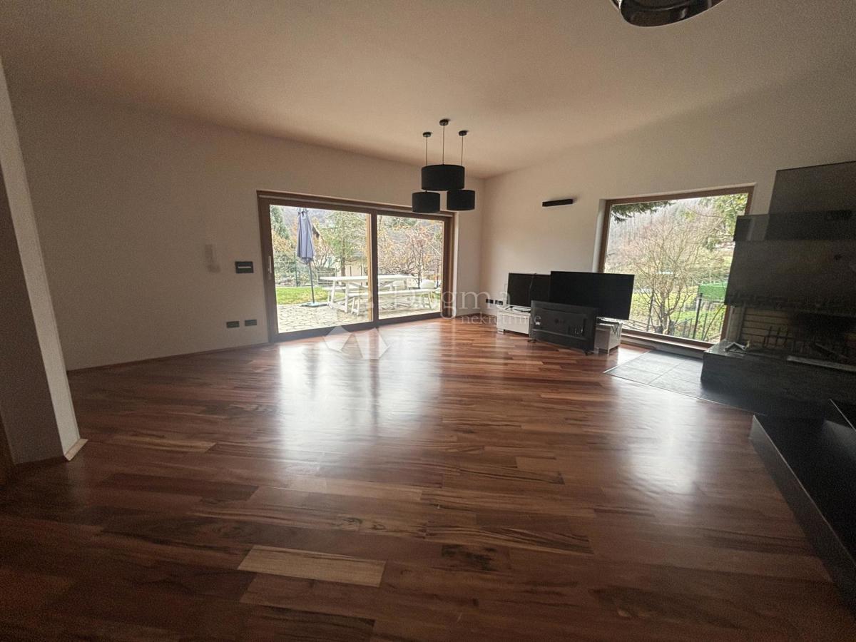Casa Lug Samoborski, Samobor - Okolica, 339,40m2