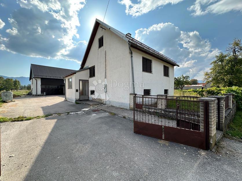 Casa Aleksinica, Gospić - Okolica, 300m2