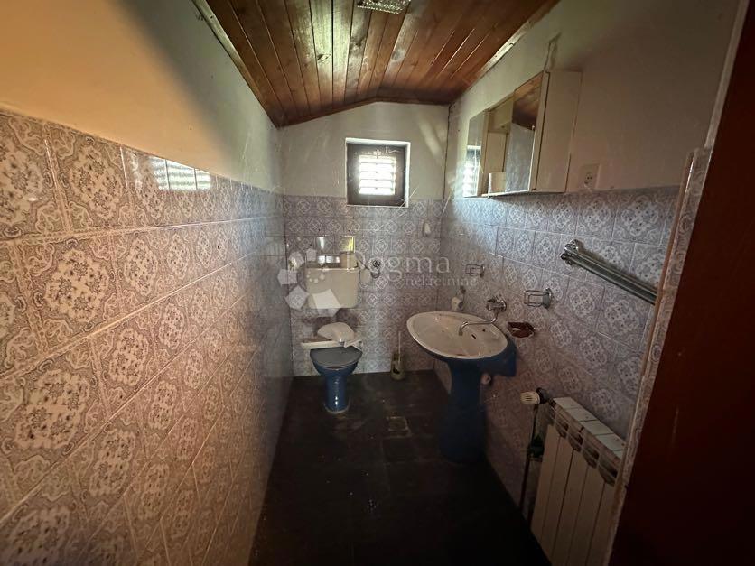 Casa Aleksinica, Gospić - Okolica, 300m2