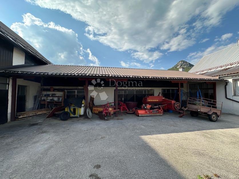 Casa Aleksinica, Gospić - Okolica, 300m2