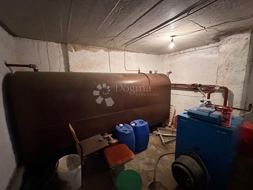 Casa Aleksinica, Gospić - Okolica, 300m2