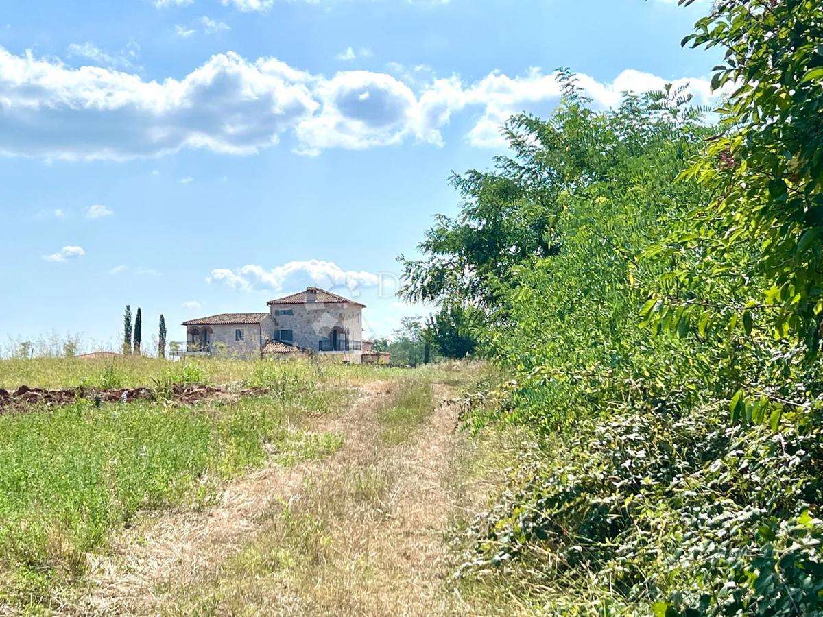 Terreno Staniši, Vižinada, 14.000m2