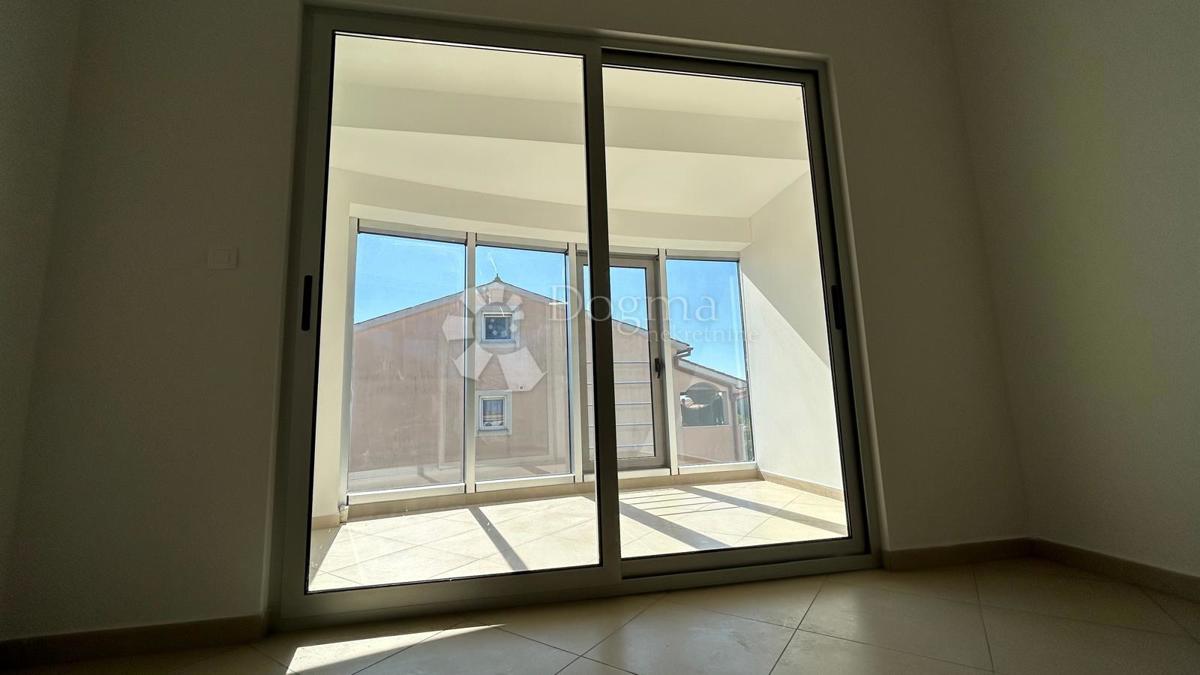 Allogio Veli vrh, Pula, 82,11m2