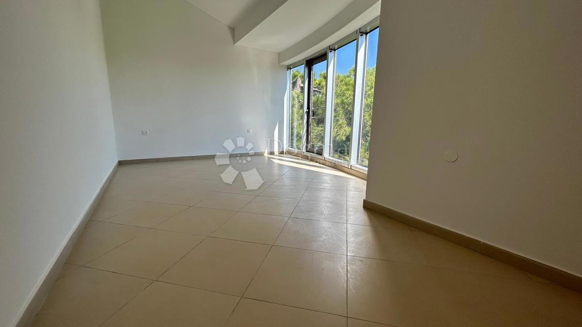 Allogio Veli vrh, Pula, 82,11m2