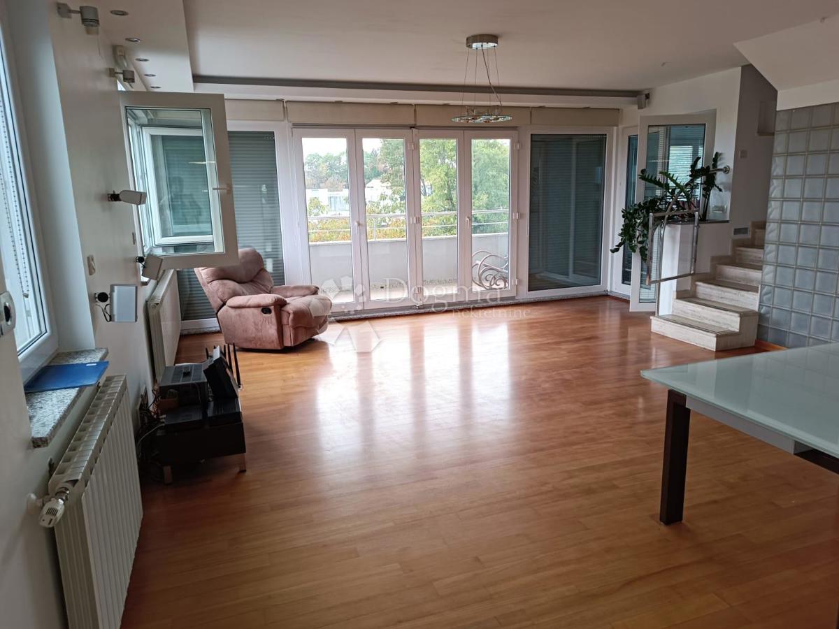 Allogio Srebrnjak, Maksimir, 192m2