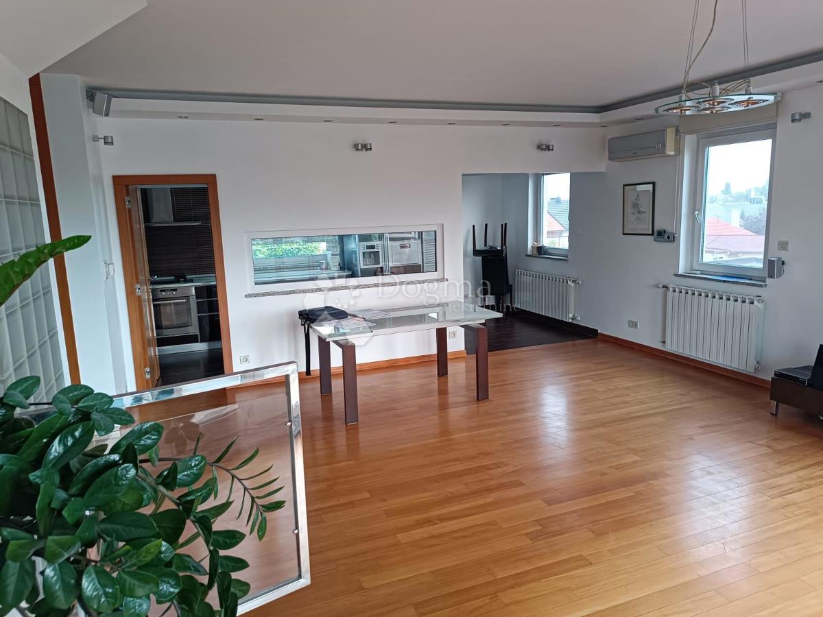 Allogio Srebrnjak, Maksimir, 192m2