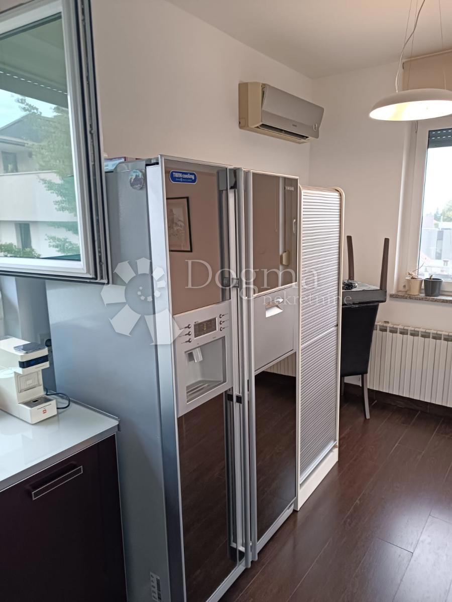 Allogio Srebrnjak, Maksimir, 192m2