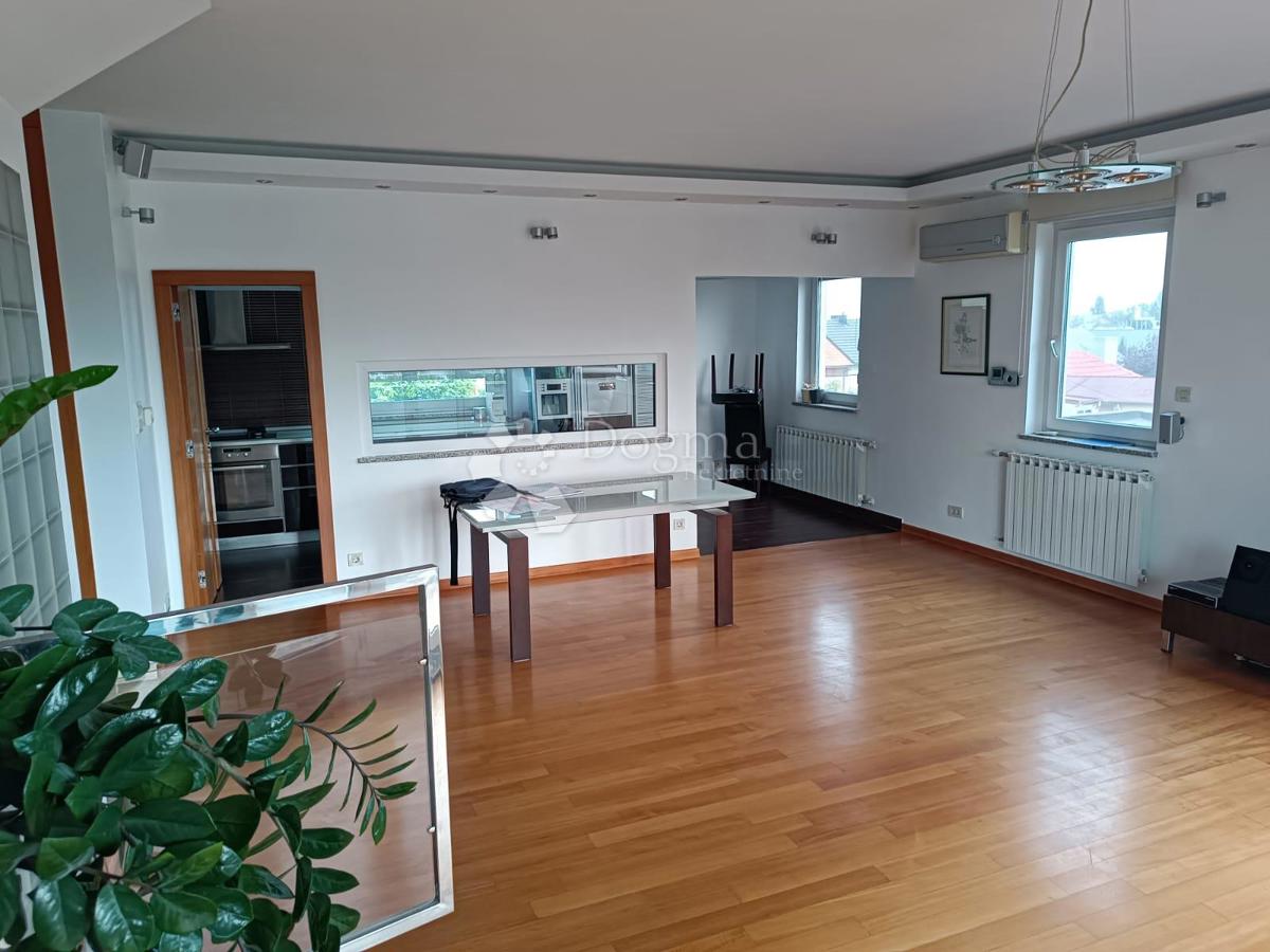 Allogio Srebrnjak, Maksimir, 192m2