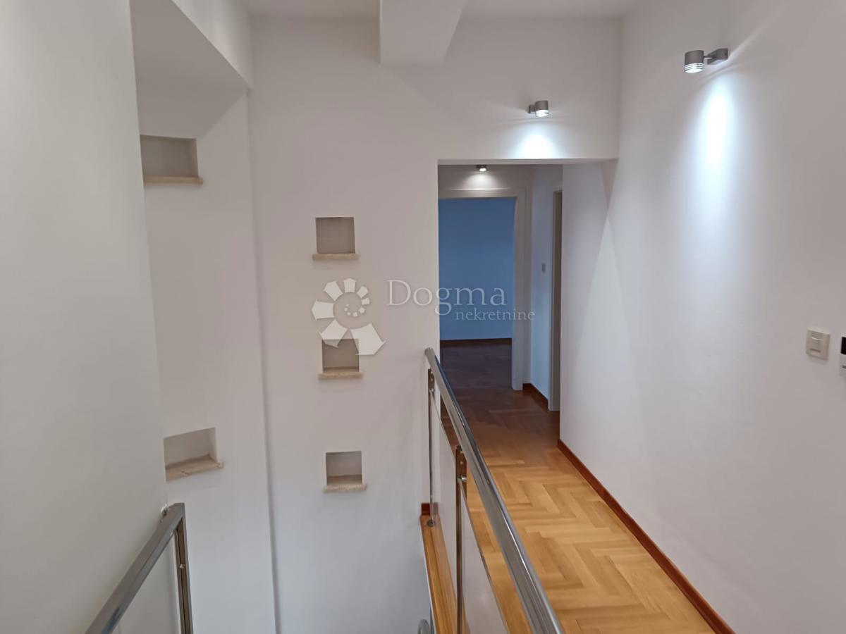 Allogio Srebrnjak, Maksimir, 192m2