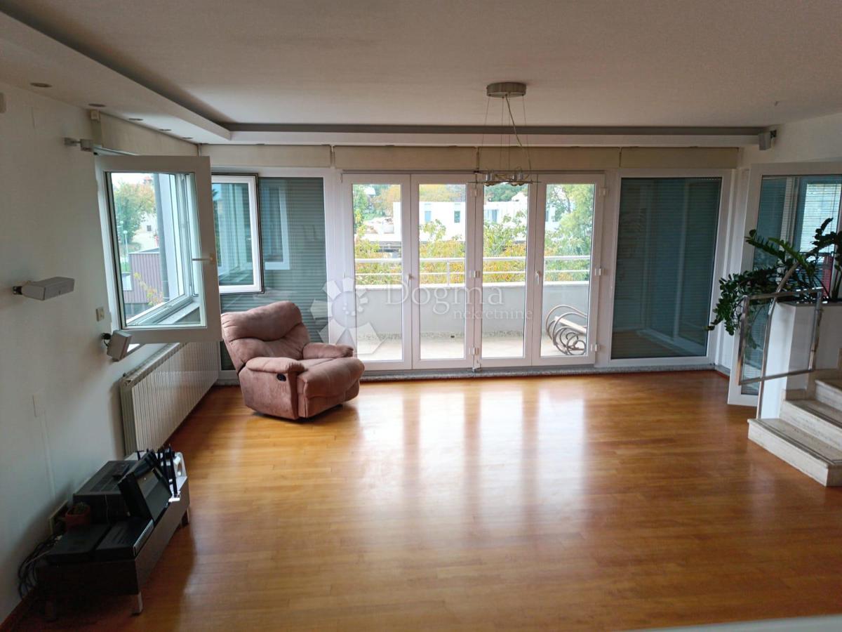 Allogio Srebrnjak, Maksimir, 192m2