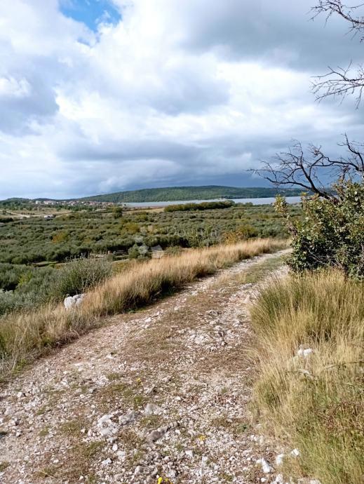 Terreno Donje Polje, Šibenik - Okolica, 2.506m2