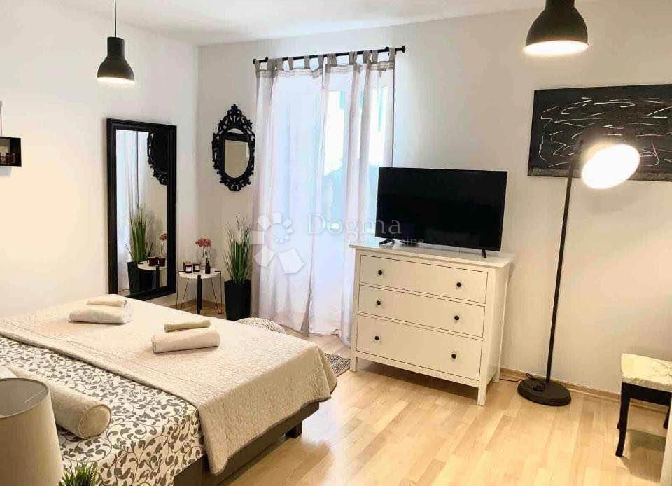 Casa Centar, Pula, 163m2