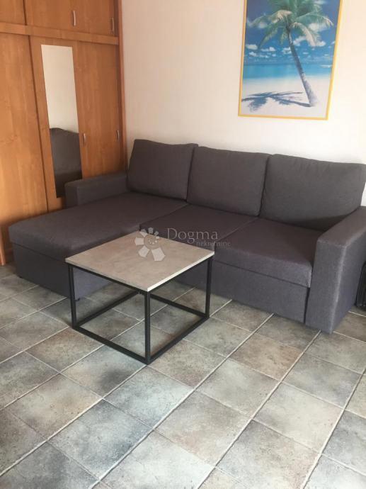 Appartamento Okrug Gornji, Okrug, 36,50m2