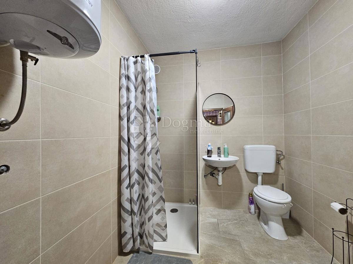 Casa Vugrovec Gornji, Sesvete, 236,98m2