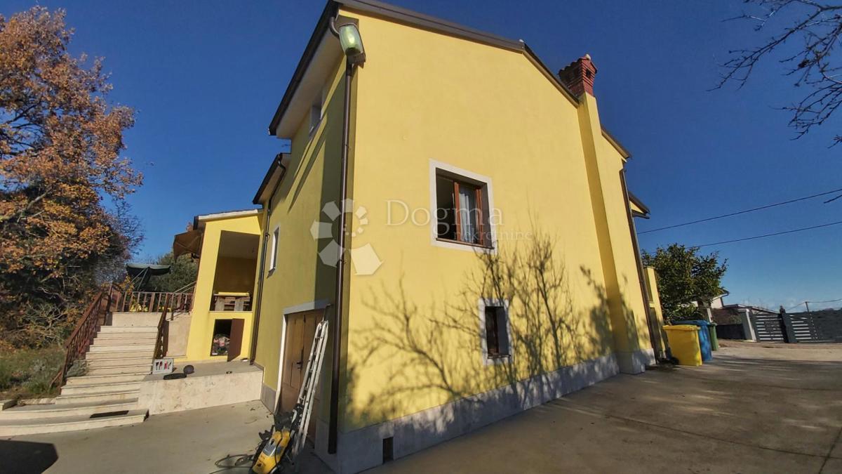 Casa Trviž, Pazin - Okolica, 317,14m2