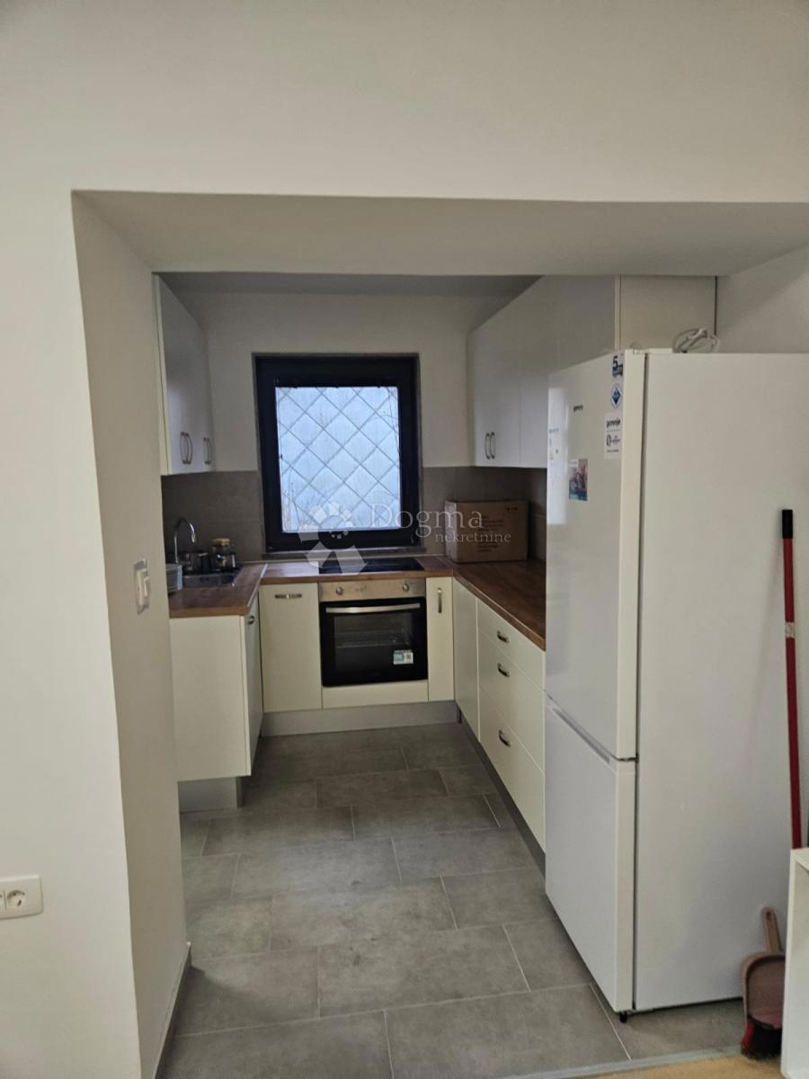 Casa Vrata, Fužine, 193,21m2