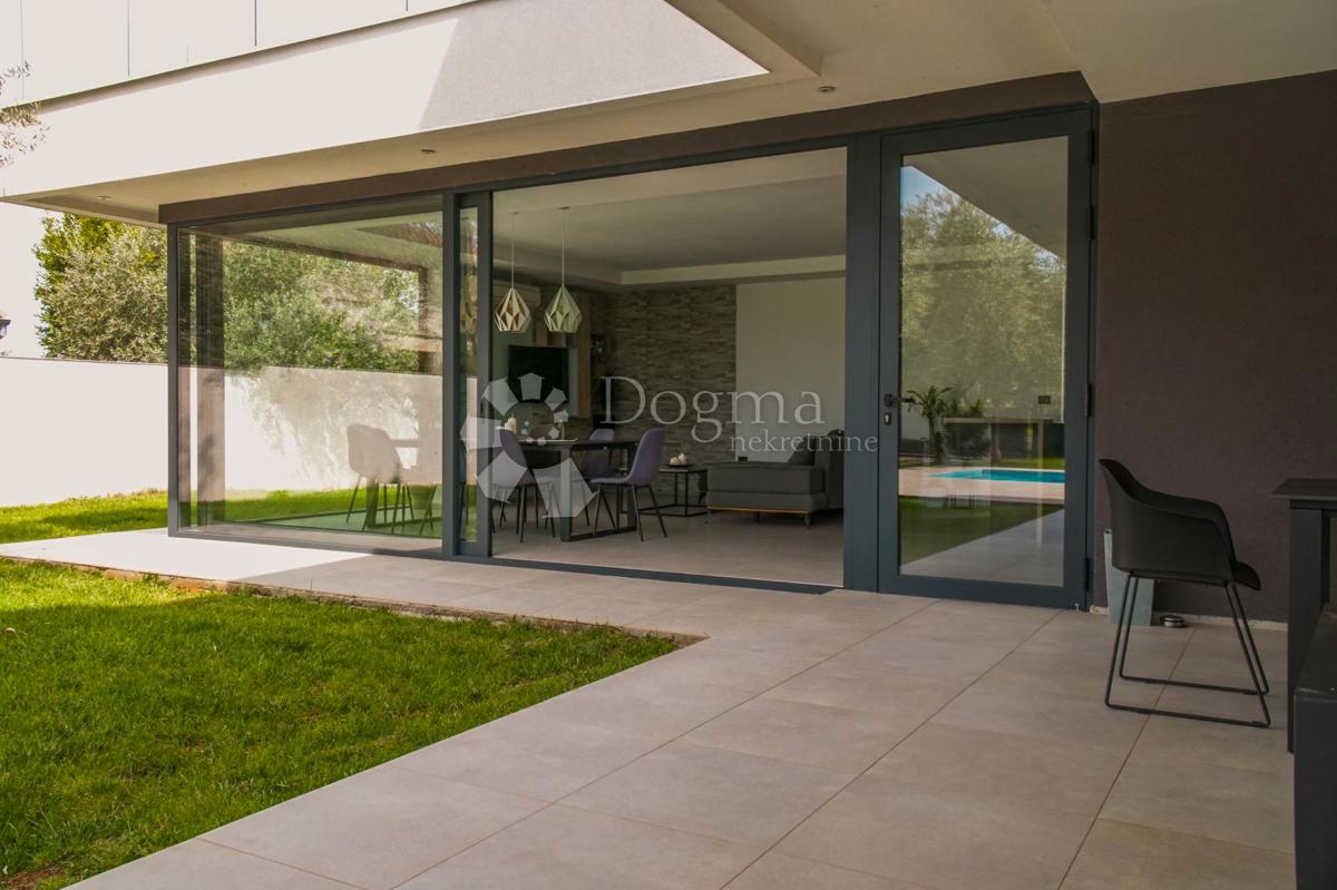 Casa Peroj, Vodnjan, 282,89m2