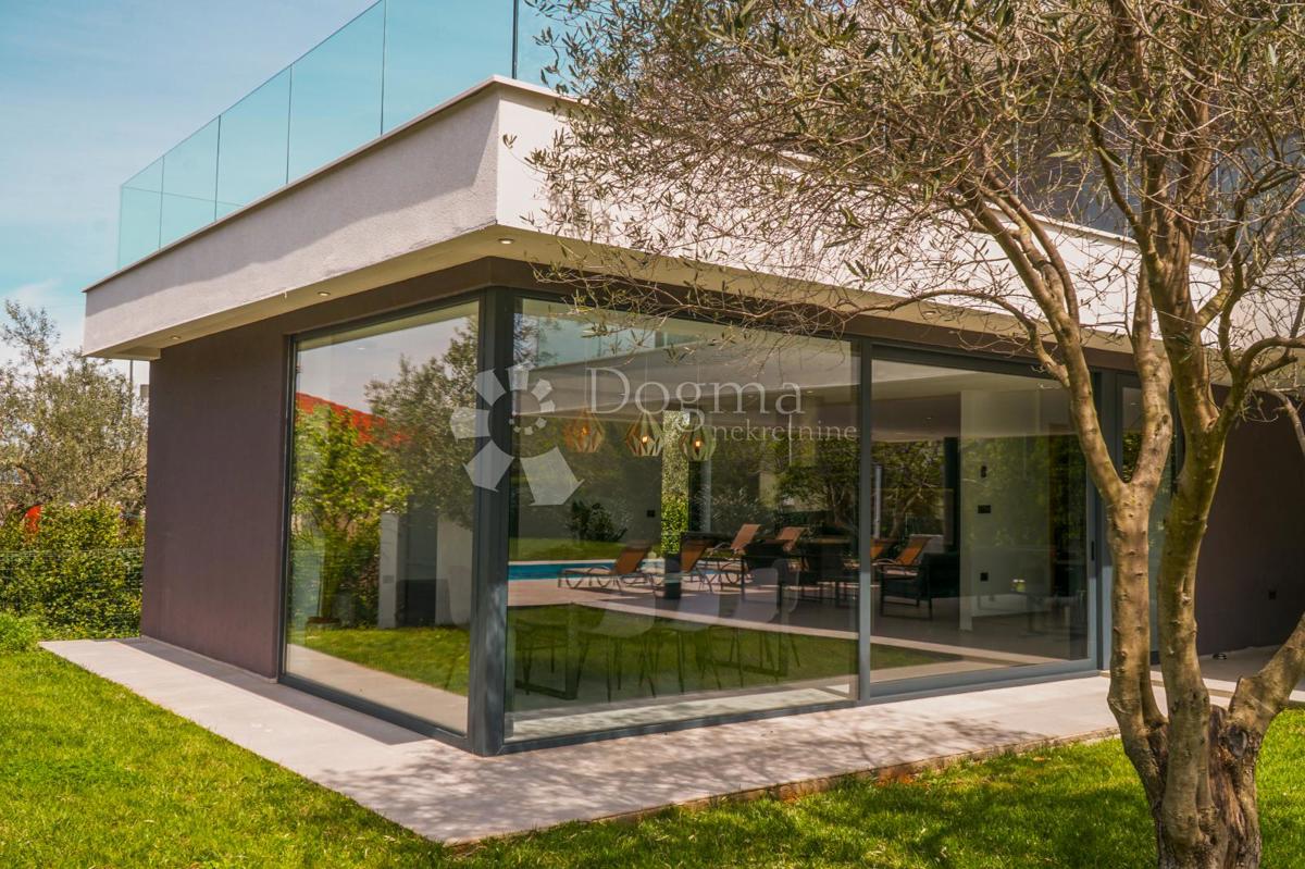 Casa Peroj, Vodnjan, 282,89m2