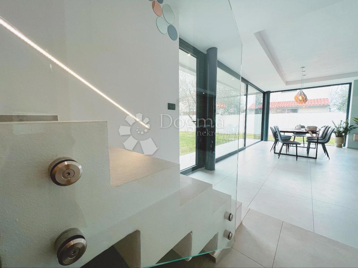 Casa Peroj, Vodnjan, 282,89m2