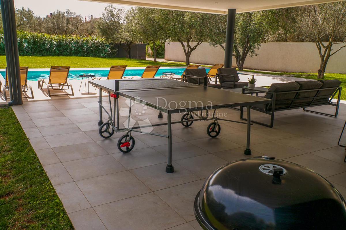 Casa Peroj, Vodnjan, 282,89m2