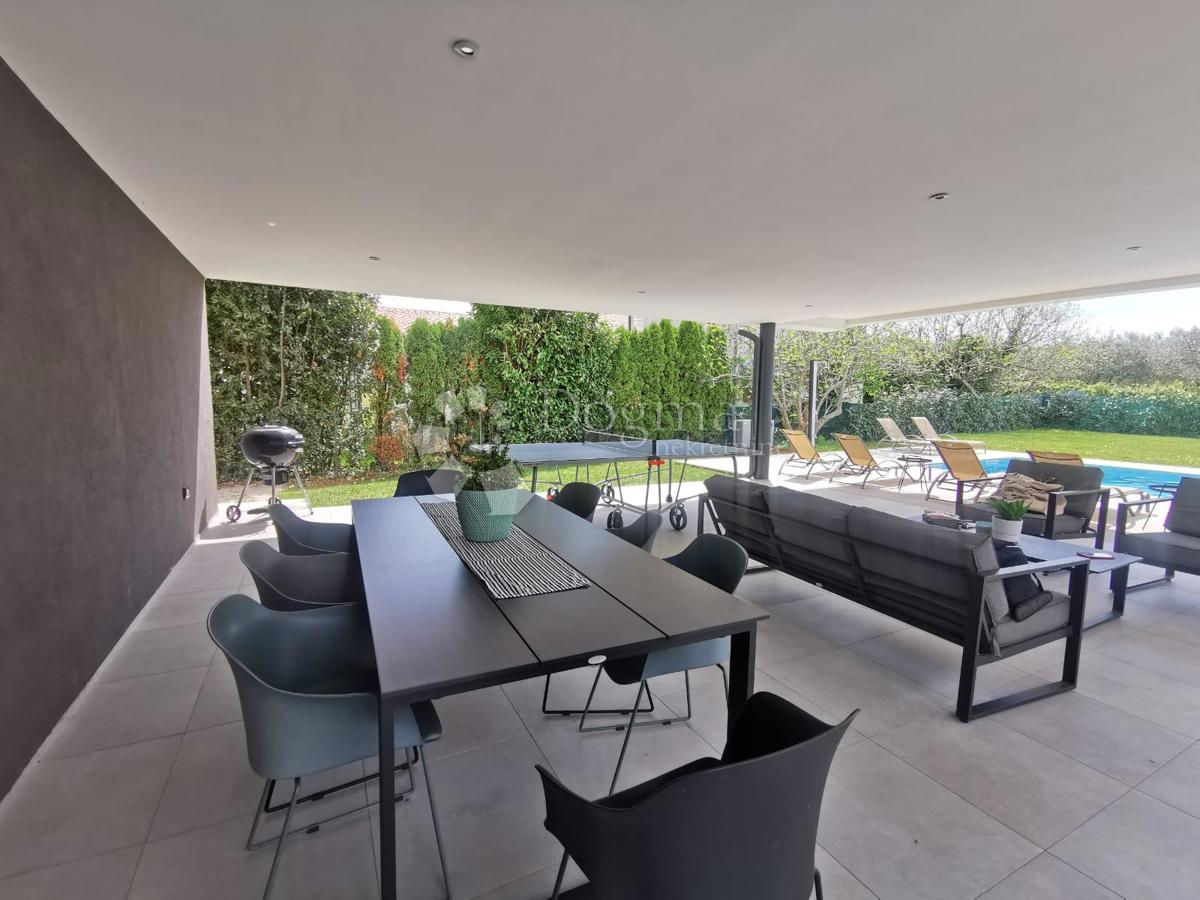 Casa Peroj, Vodnjan, 282,89m2