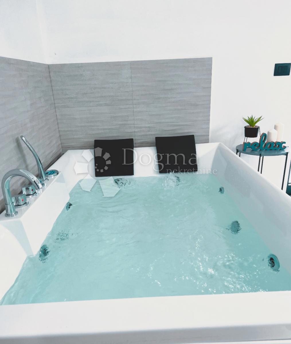 Casa Peroj, Vodnjan, 282,89m2