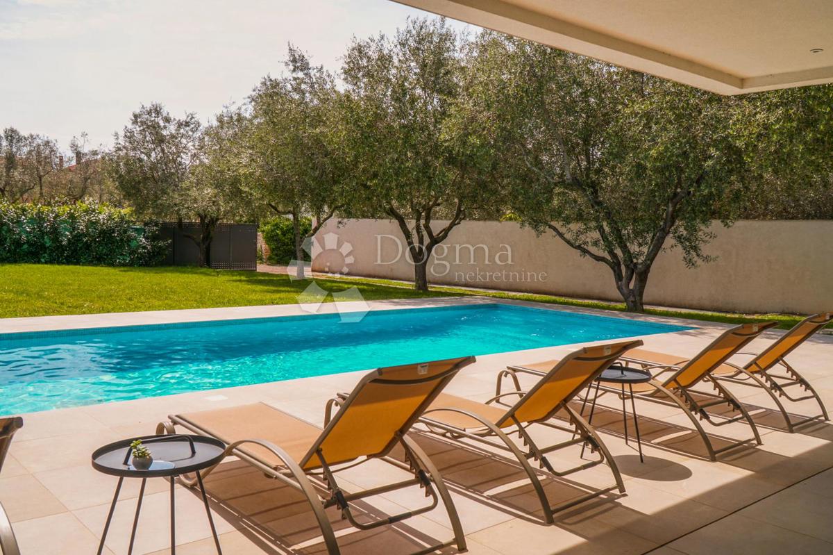 Casa Peroj, Vodnjan, 282,89m2