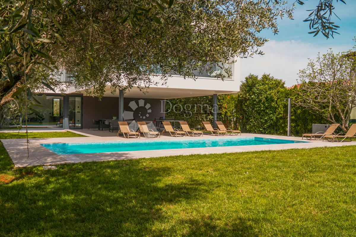 Casa Peroj, Vodnjan, 282,89m2