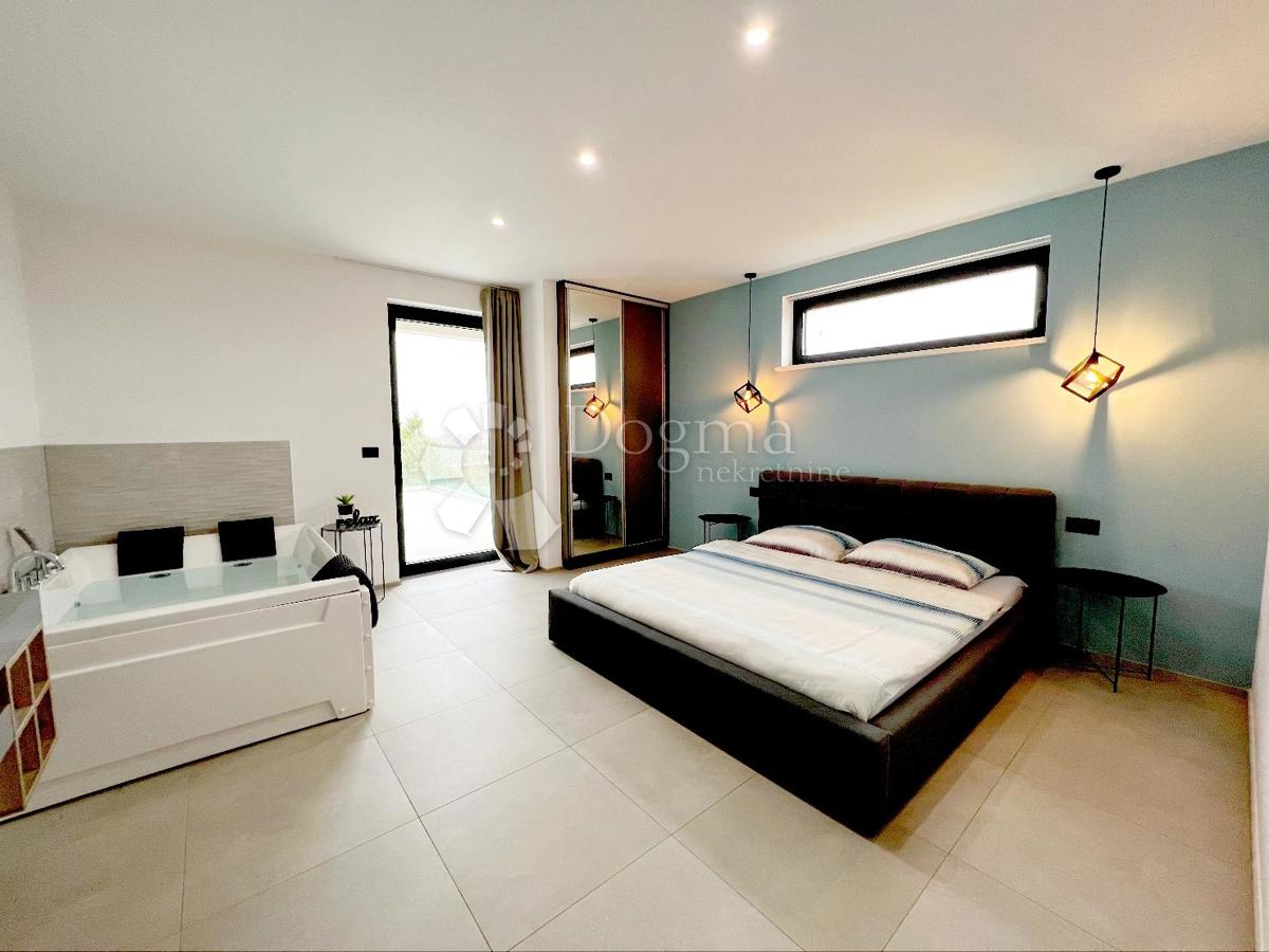 Casa Peroj, Vodnjan, 282,89m2