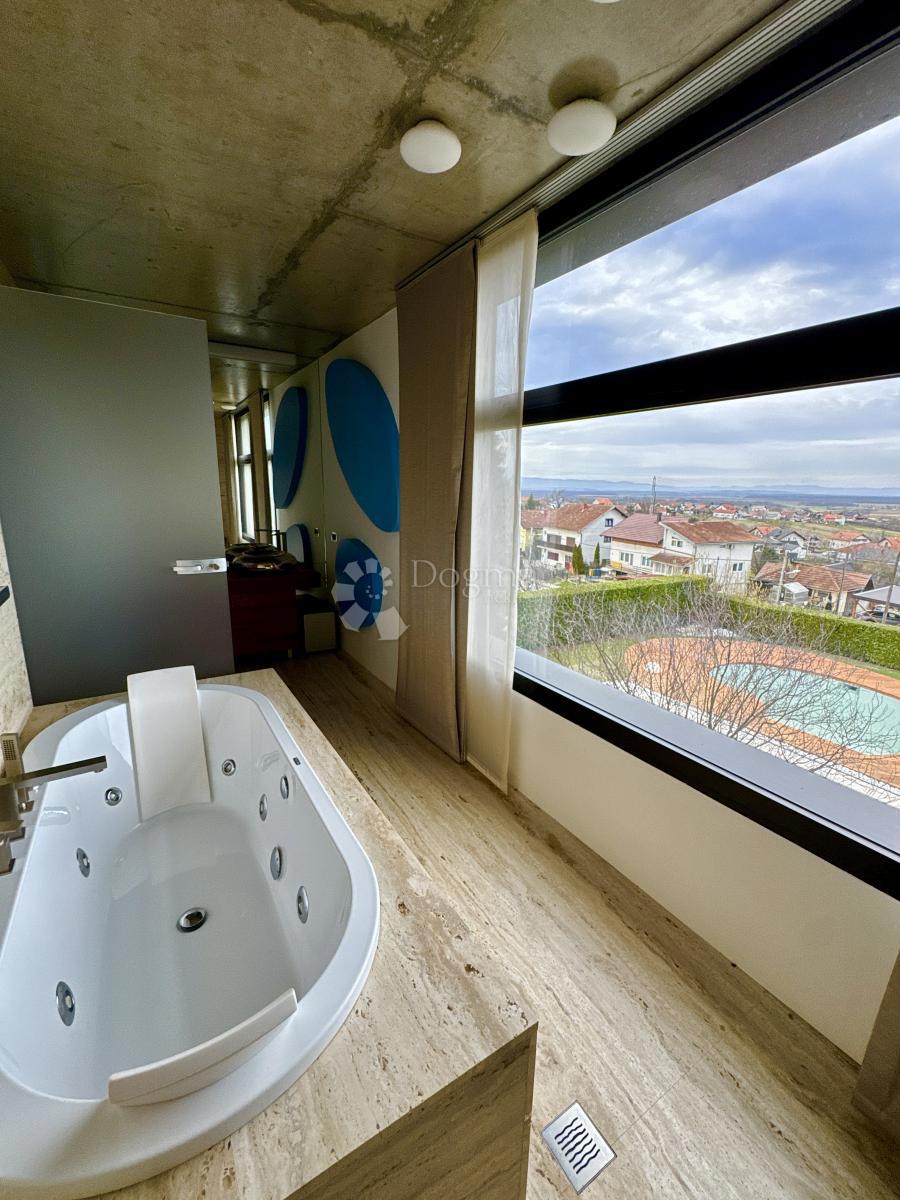 Casa Kloštar Ivanić, 308,70m2