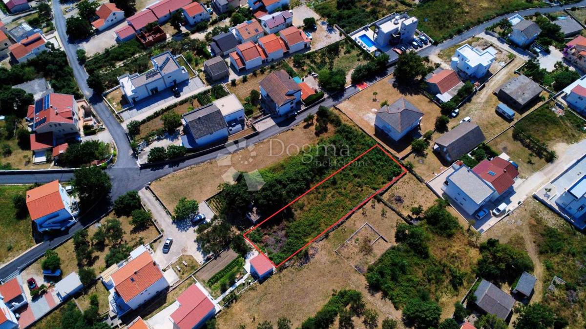Terreno edificabile Rtina, Ražanac, 868m2