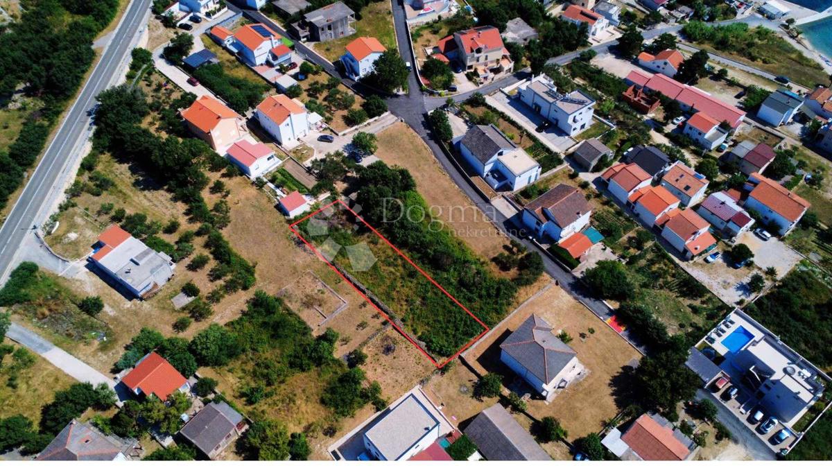 Terreno edificabile Rtina, Ražanac, 868m2