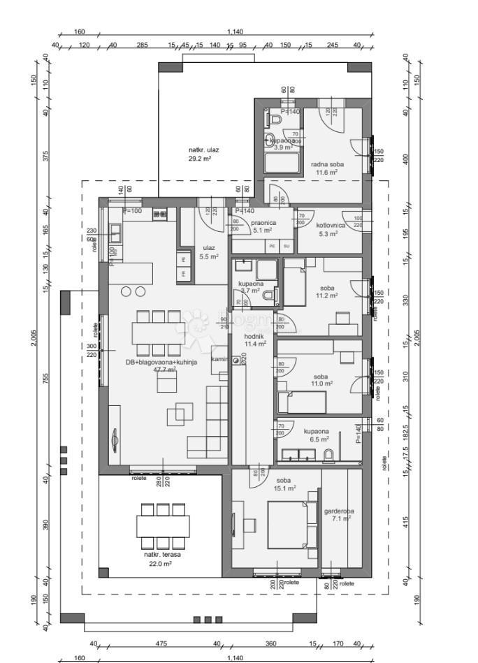 Casa in stato di abbandono su ampio terreno di 1200 m²